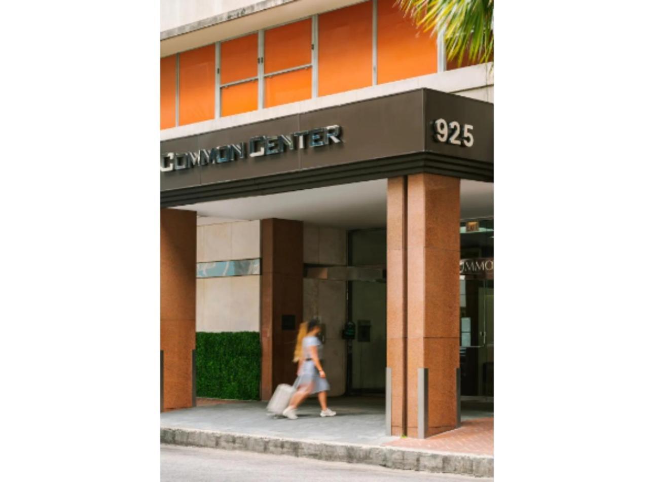 Amazing Condos Beautiful View 2 Blocks To French Quarter, Small Rooftop Pool, Gym, Seanger Theater, Super Dome, And Bourbon St Nueva Orleans Exterior foto