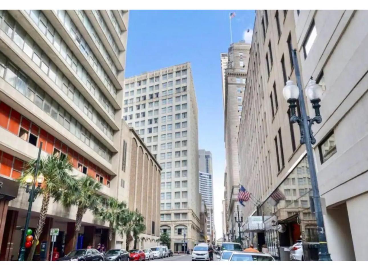 Amazing Condos Beautiful View 2 Blocks To French Quarter, Small Rooftop Pool, Gym, Seanger Theater, Super Dome, And Bourbon St Nueva Orleans Exterior foto